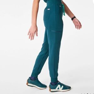Figs Zamora Jogger Scrub Pants- Caribbean Blue, Pink drawstring